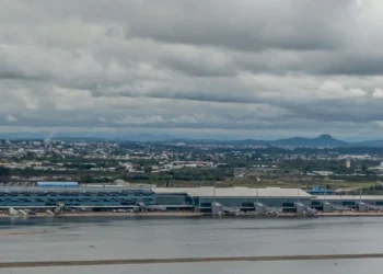 terminal, aerêo, terminal de voos, terminal de aviões;