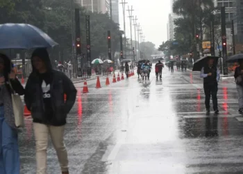 gelado, baixa, temperatura, sensação, de frio;