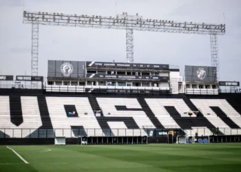 partida, Vasco contra Fortaleza, confronto, Vasco x, Fortaleza, duelo, Vasco versus Fortaleza;