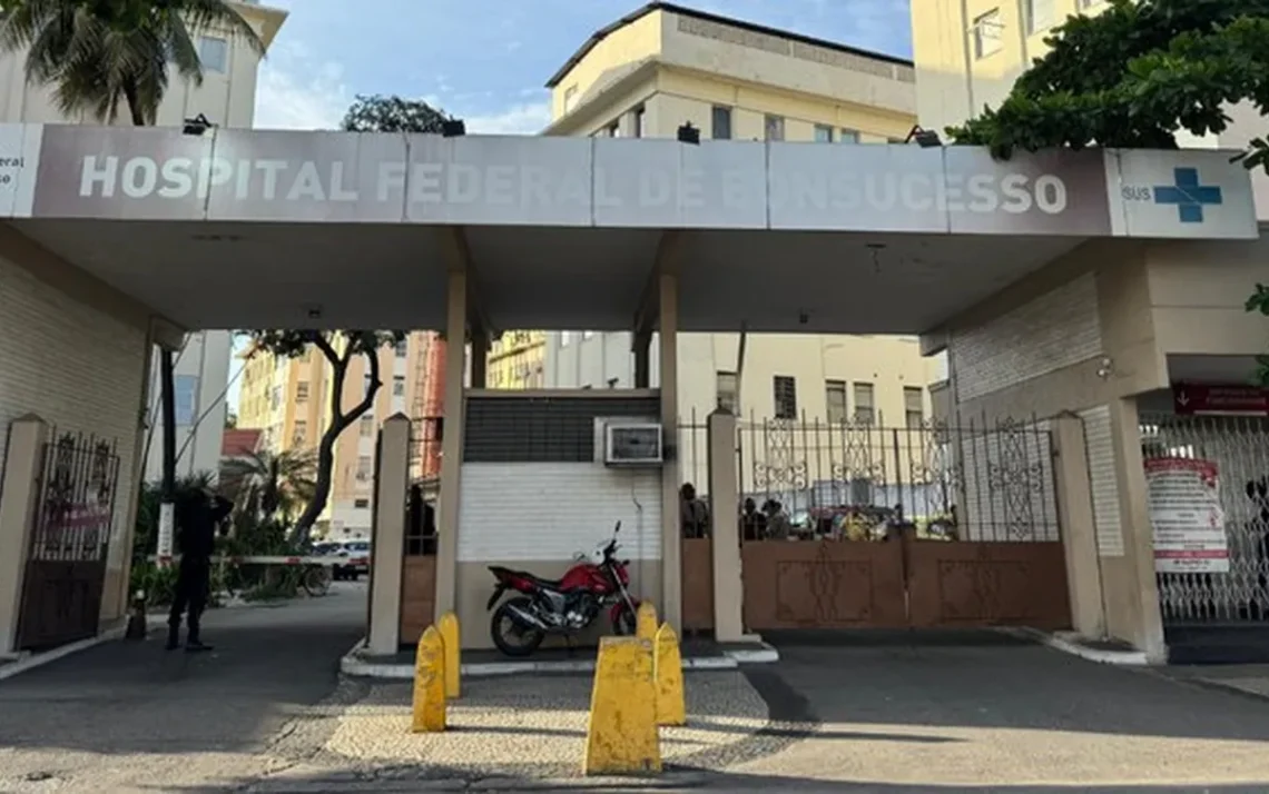 Hospital Público, Unidade de Saúde, Estabelecimento de Saúde;