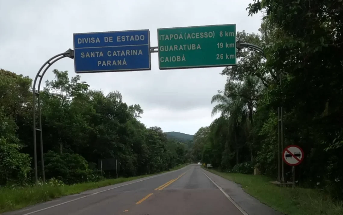 área, distrito, região;