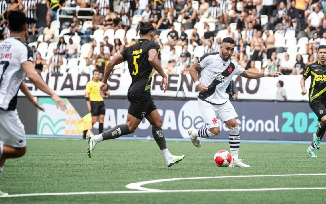 Botafogo, clube, Brasileirão, Série, A, Libertadores, Nilton, Santos, CONMEBOL, Sintético, gramado, Cruzmaltino, Glorioso, Série';