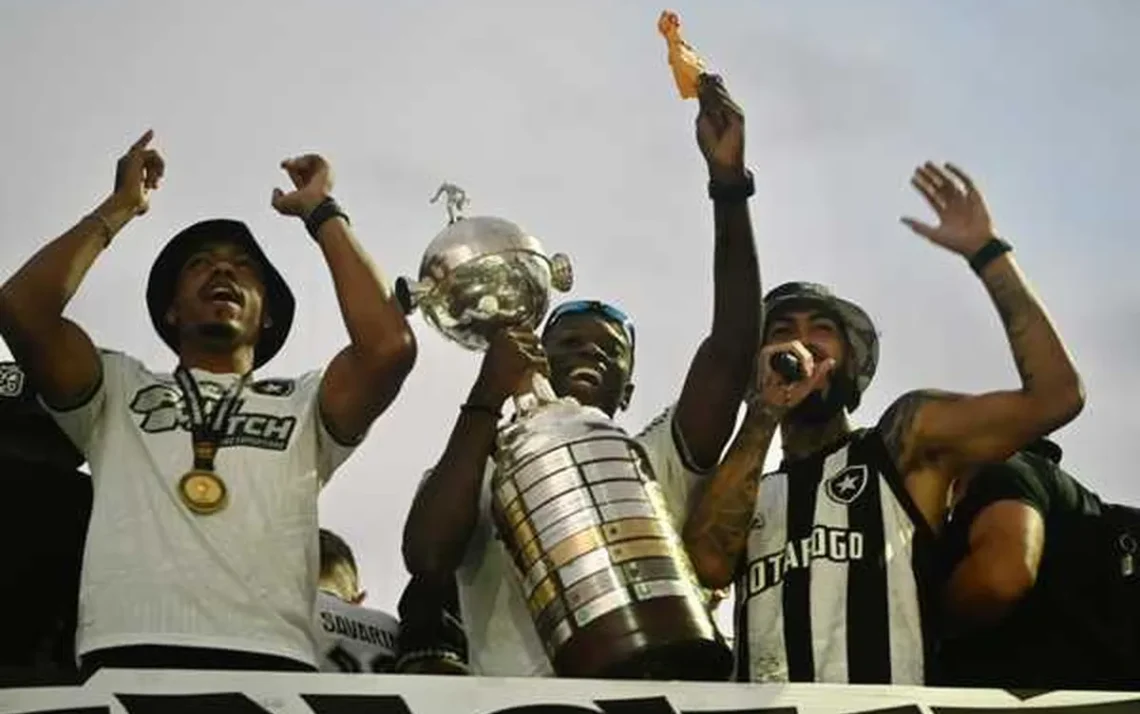 Botafogo, Atlético-MG, redes-sociais;