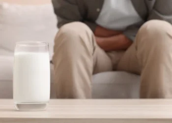 lactose-intolerância; intolerância à lactose; intolerância à laticínios;