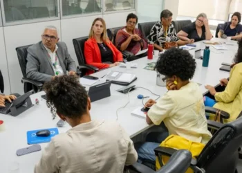 periferias, territórios;