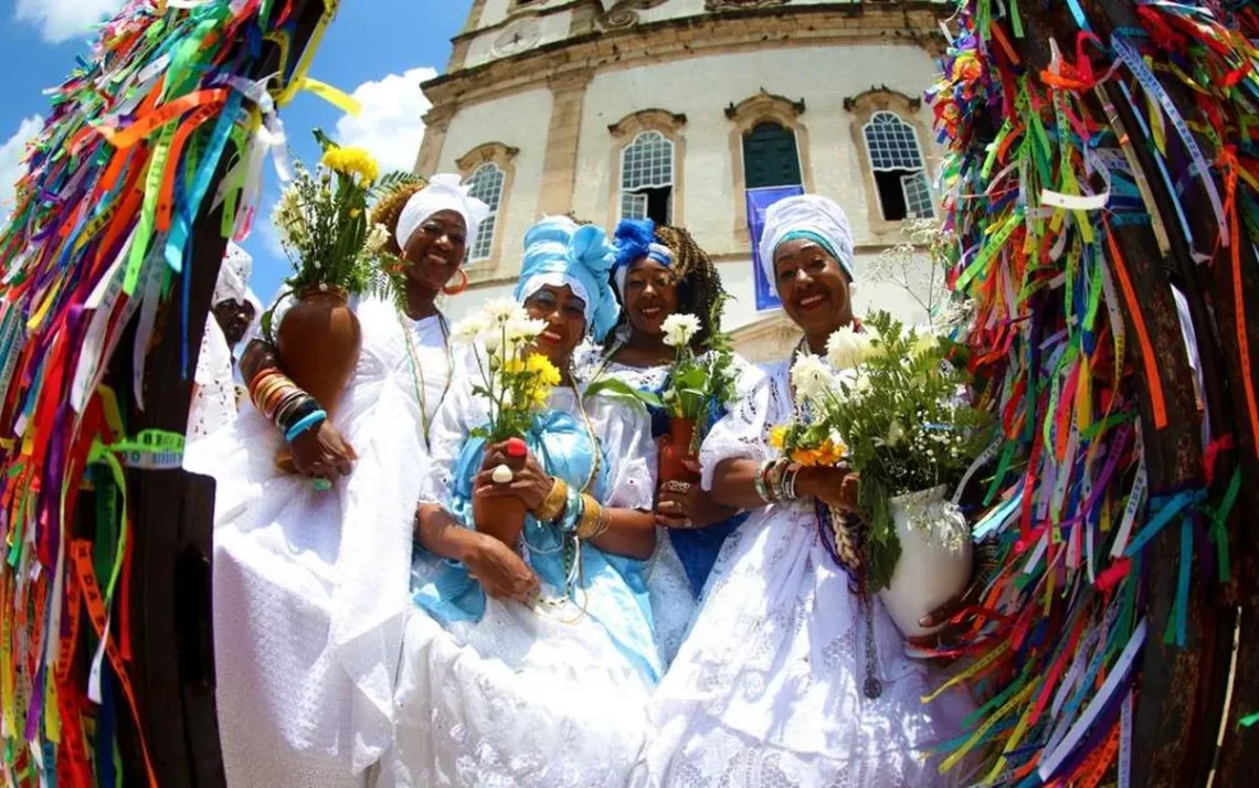 espiritualidade, crença, fé, culto, prática religiosa;