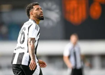 Nottingham Forest tenta a contratação de Douglas Luiz, ex-Vasco, e que está na Juventus - Todos os direitos: © GE - Globo Esportes