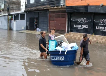 fortes chuvas, temporal, alagamentos;